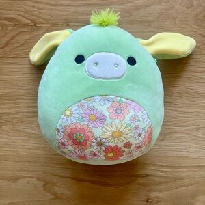 Squishmallows Juniper the DONKEY 8 inch" Light Green Floral Tummy. Easter/Spring